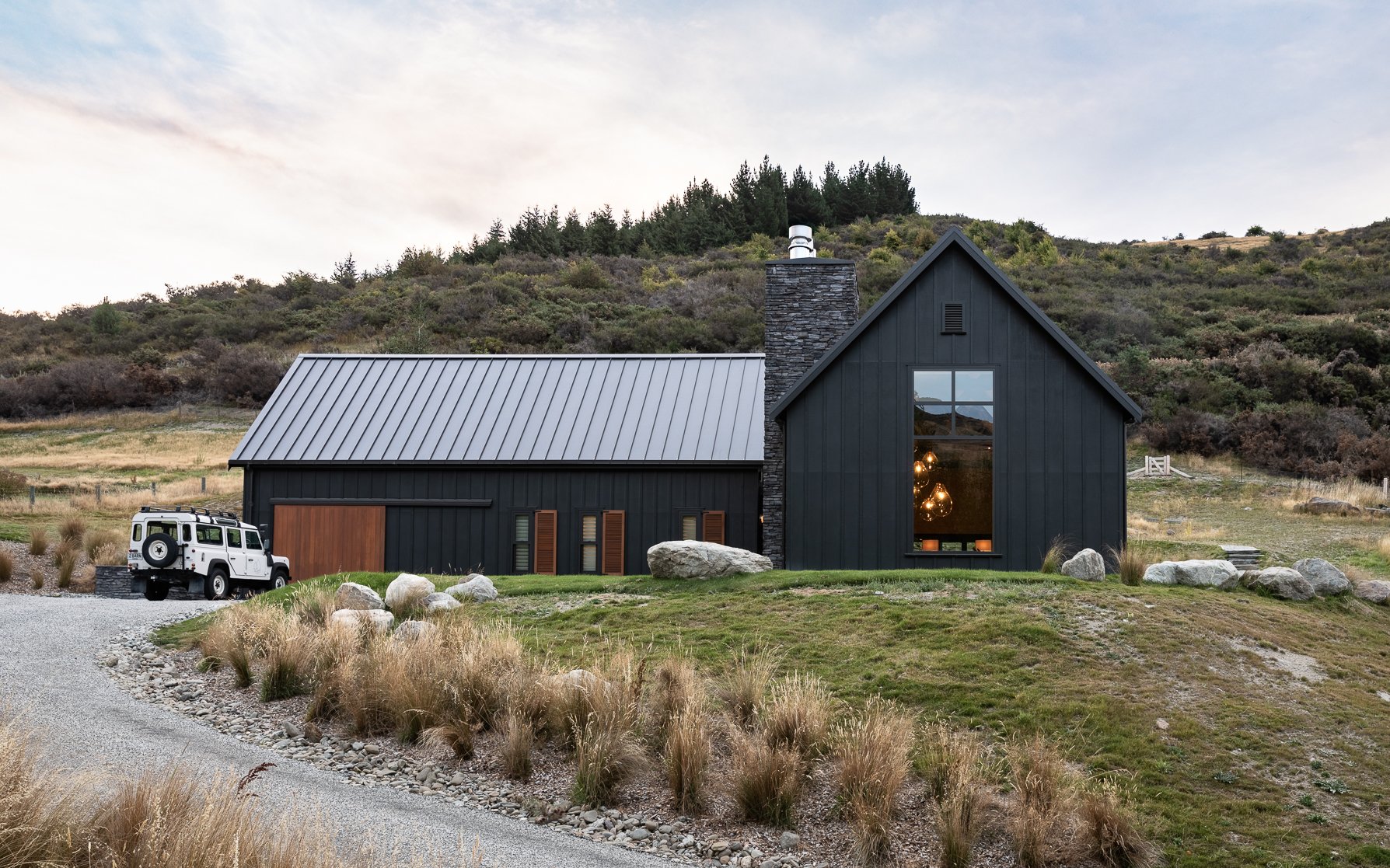 2203_SPACESTUDIO_TWO-BARNS-EXTERIOR_72dpi-007-1