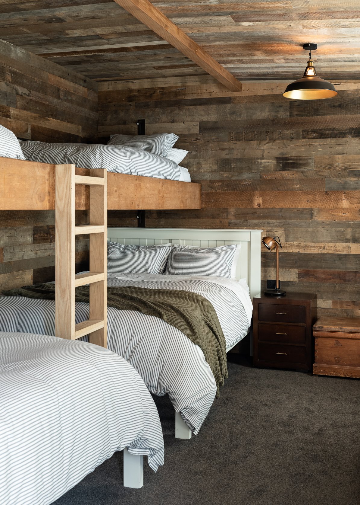 2203_SPACESTUDIO_TWO-BARNS-INTERIOR_72dpi-005