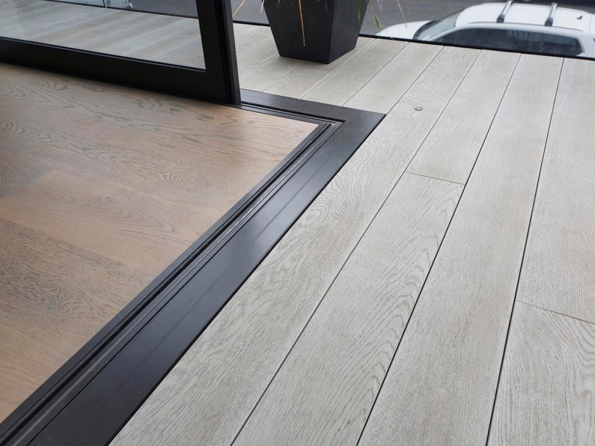 Angle trim with ranch slider-1