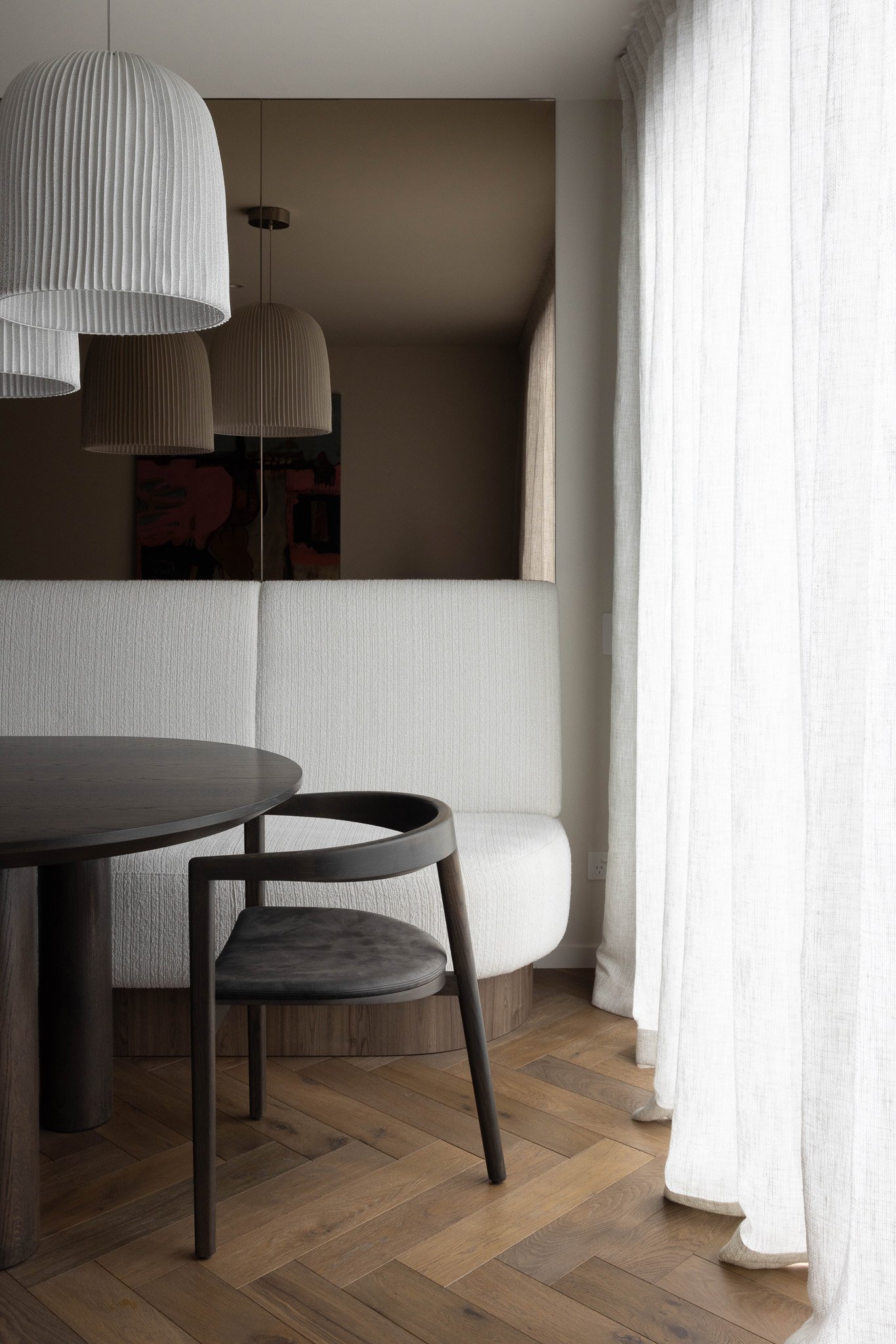 Cambridge Apartments 01_Indus Patagonia_Herringbone_Forte_LR-1