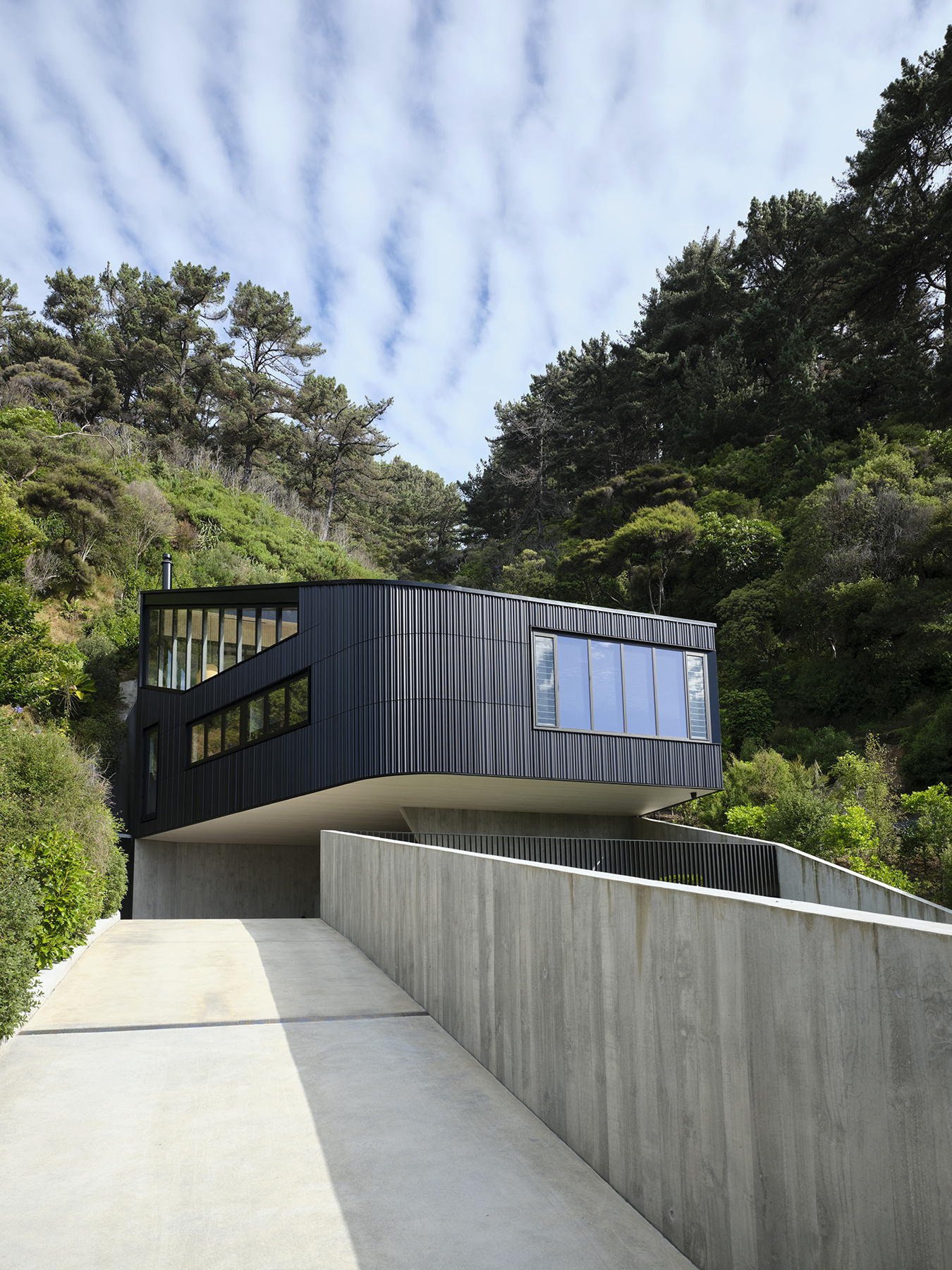 Eastbourne House_18_Ultra Marbled Oak_Millboard Limed Oak_Mark Smith_Forte