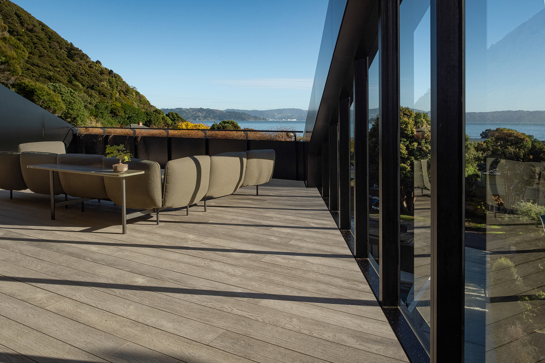 Eastbourne House_20_Ultra Marbled Oak_Millboard Limed Oak_Julia Kennerley_Forte