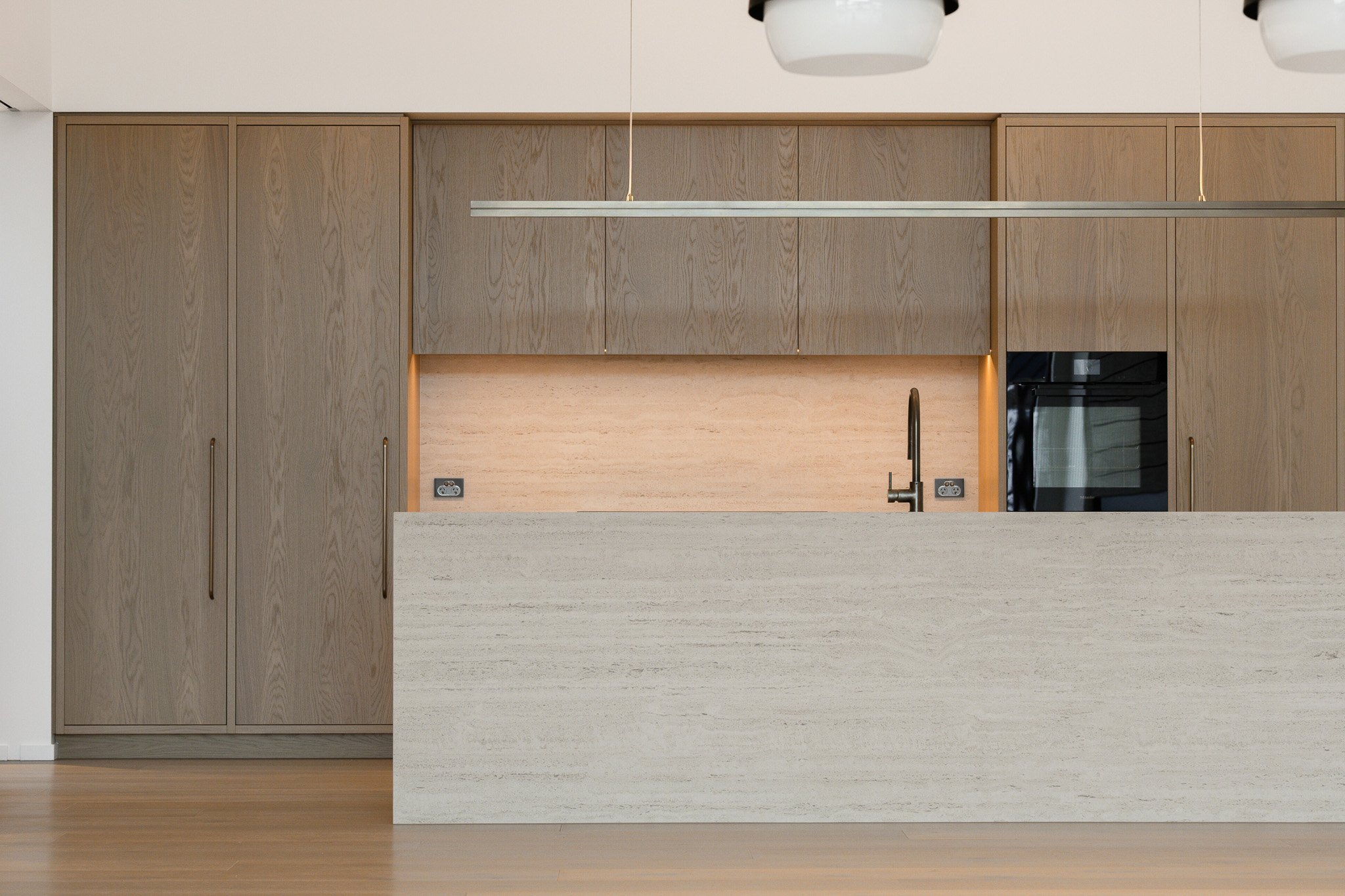 Littles Road 13_Atelier Classic 260w_Plank_Forte_LR