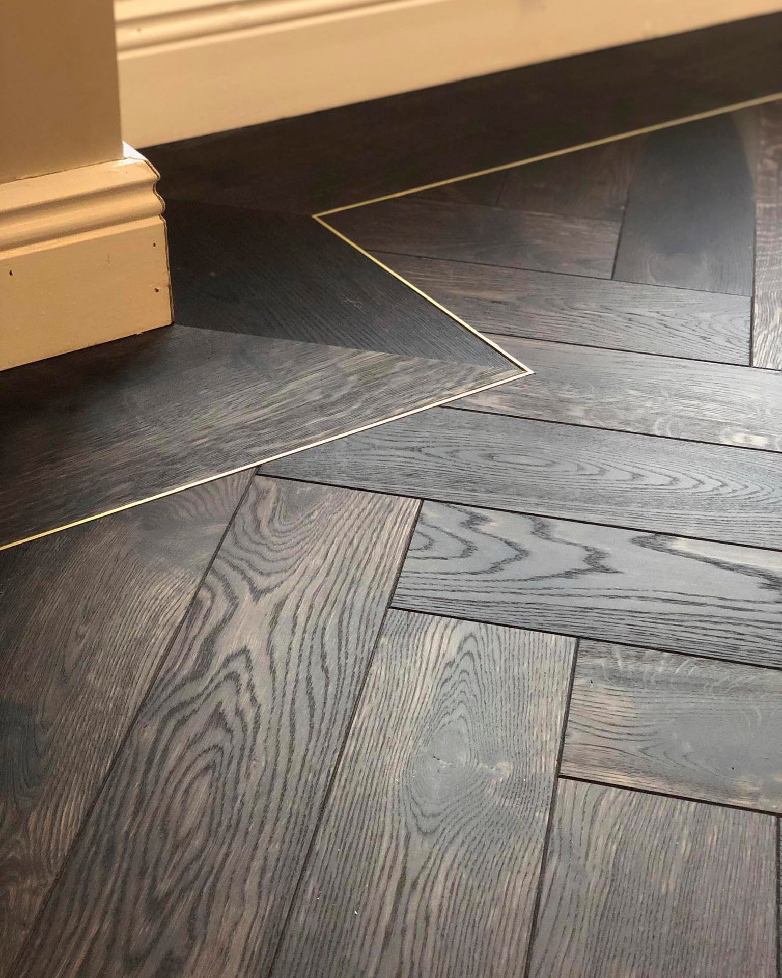 Parquet with bar