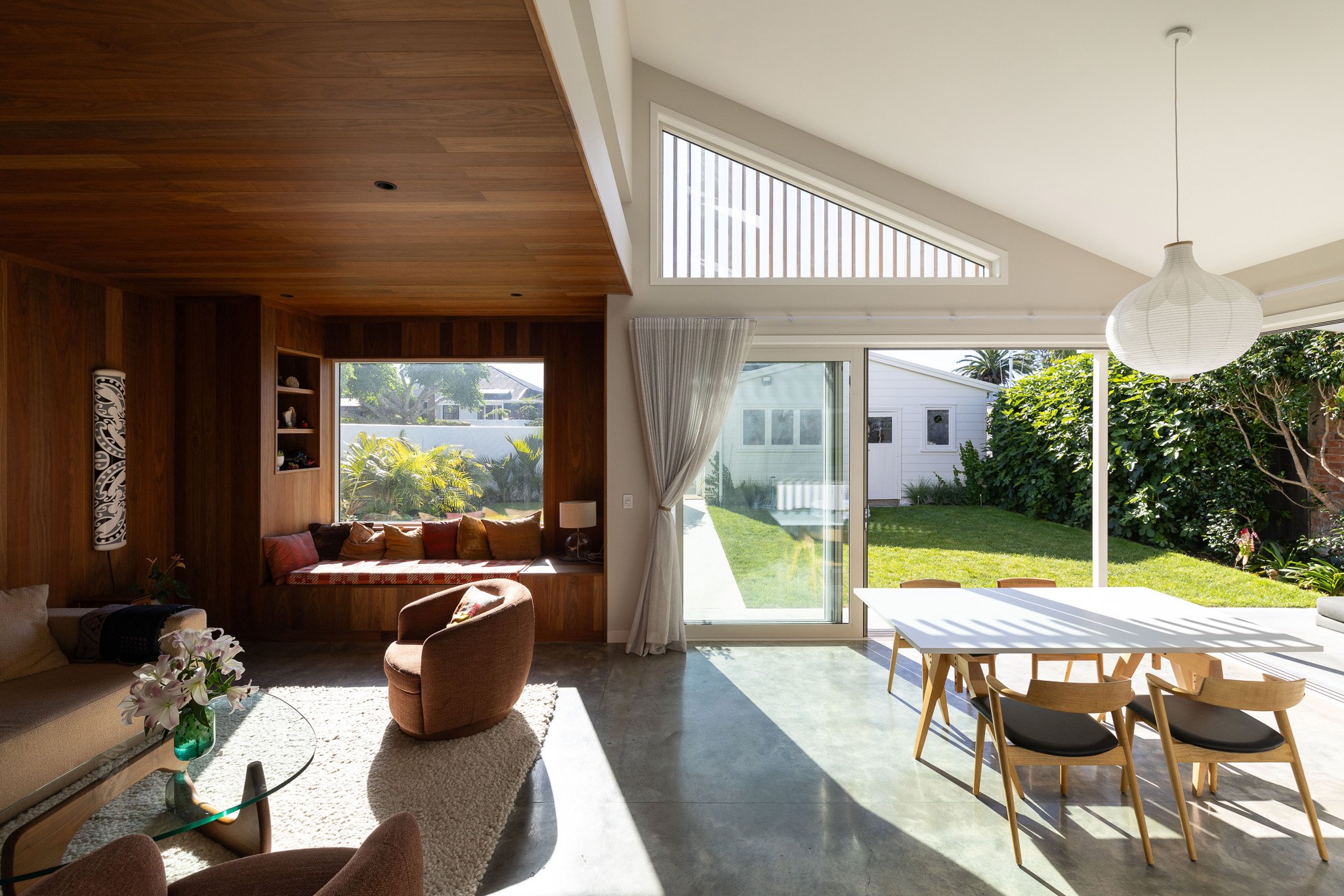 Pt Chev Road 01_Muuro Umbered Walnut_Panelling_Forte_LR