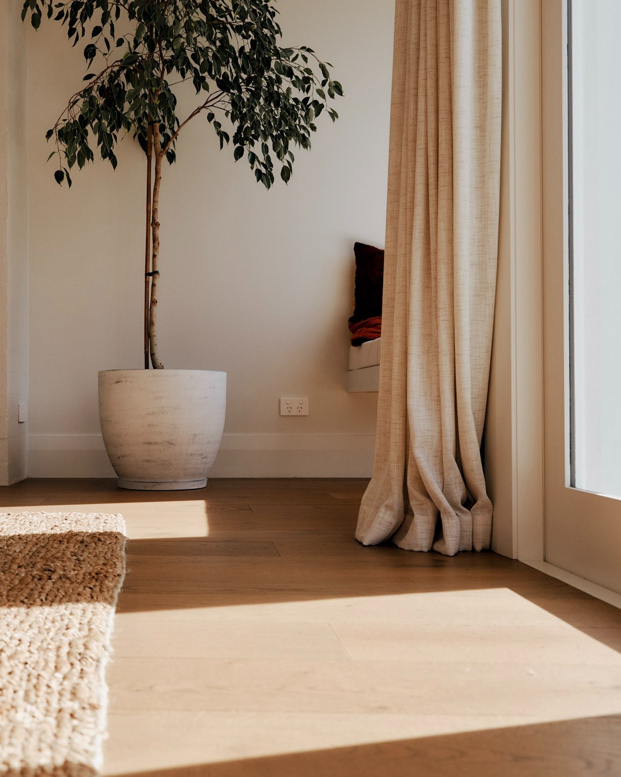 How To Create The Perfect Timber Decking Entertaining Area