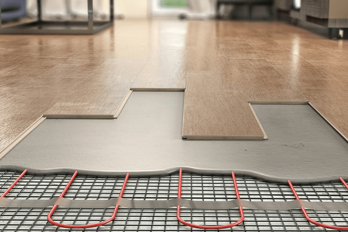 Engineered wood flooring on underfloor heating