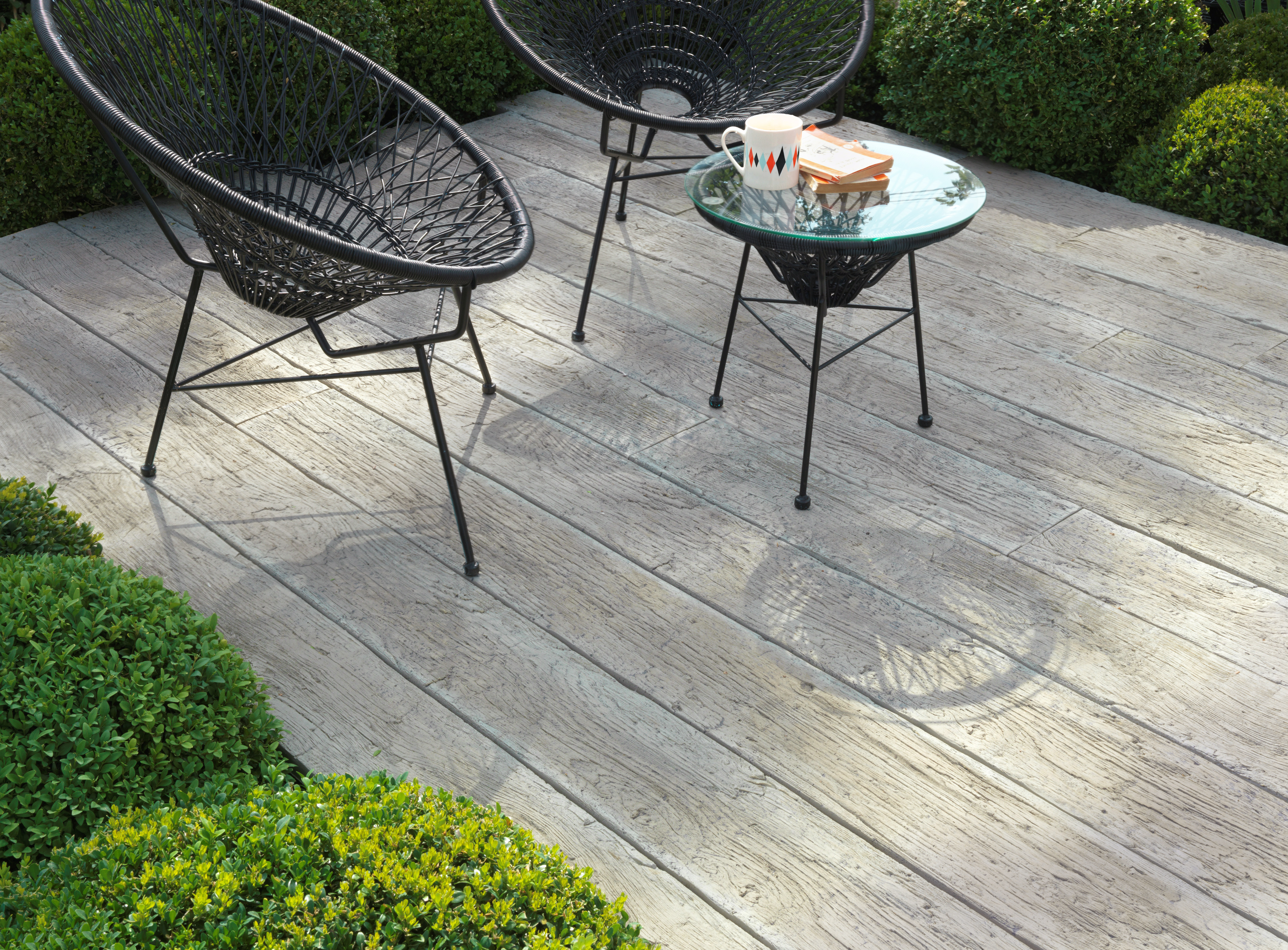 How To Create The Perfect Timber Decking Entertaining Area