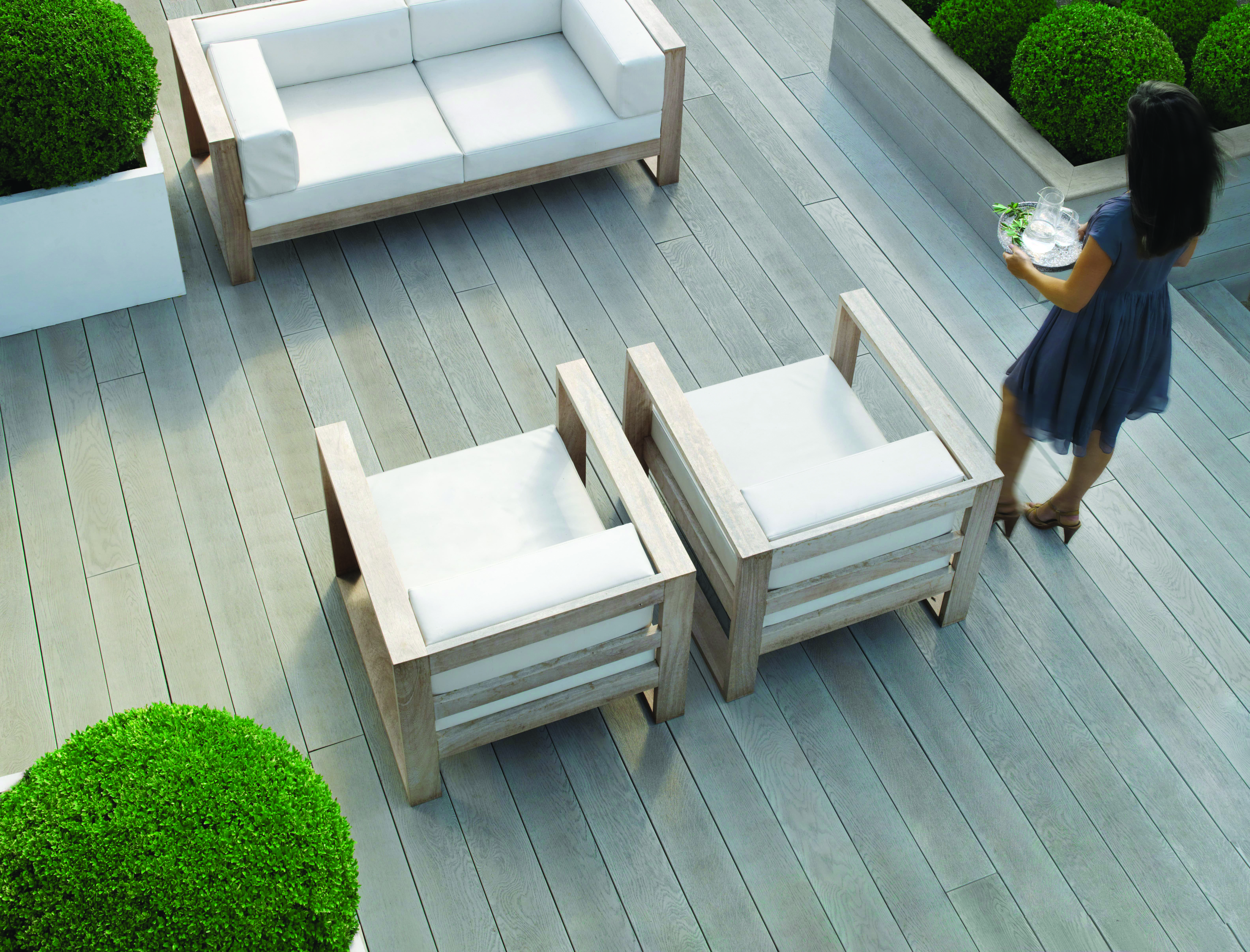 How To Create The Perfect Timber Decking Entertaining Area
